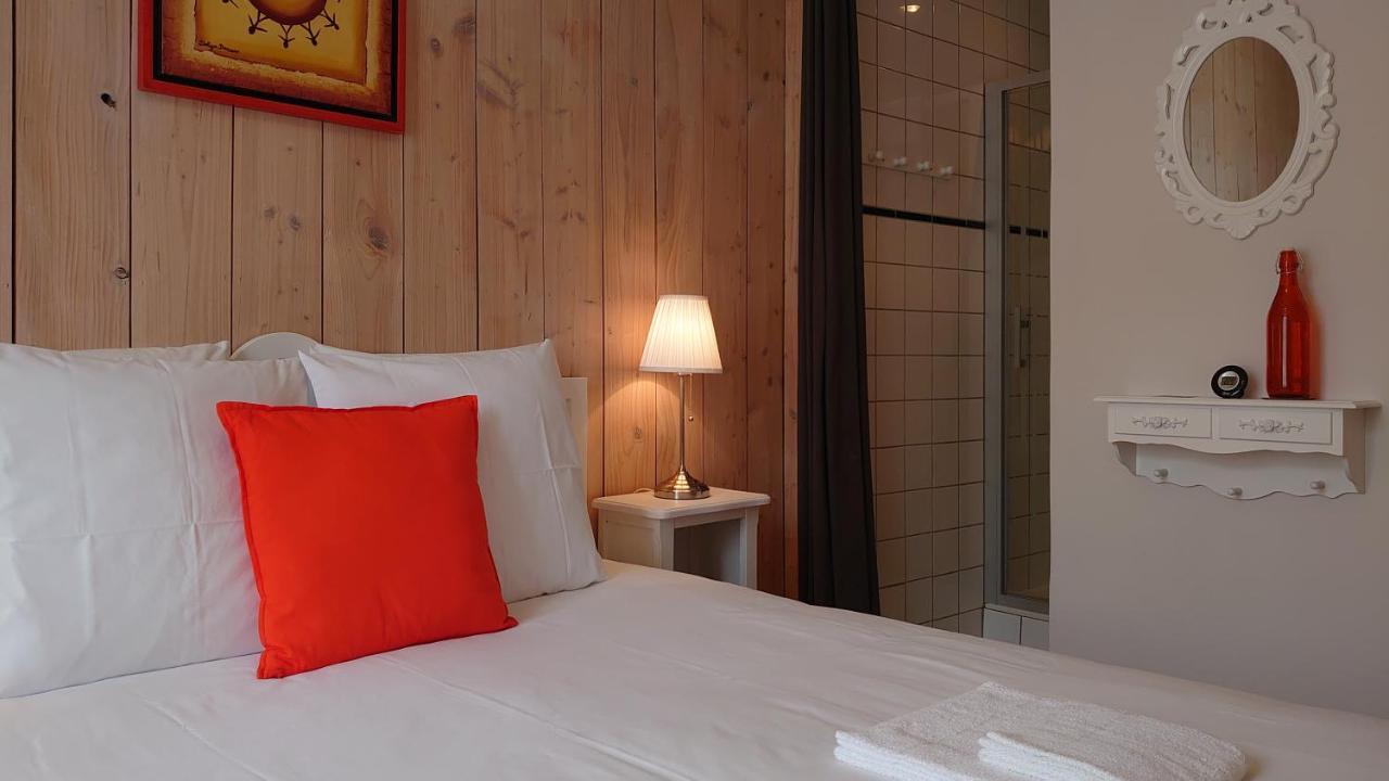 La Maison Serrurier - Chambres D'Hotes Морле Екстериор снимка