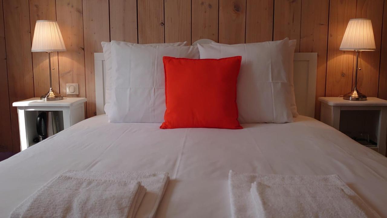 La Maison Serrurier - Chambres D'Hotes Морле Екстериор снимка